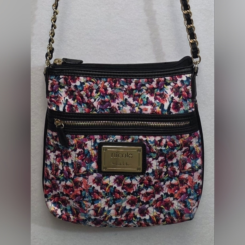 Nicole By Nicole Miller Pansy Multicolor Crossbody Bag With Goldtone Hardware - Picture 11 of 13